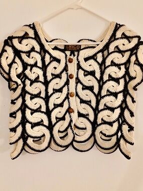 Vintage 1980s Rico White and Black Size S Crochet Ring Circle Cardigan Sweater